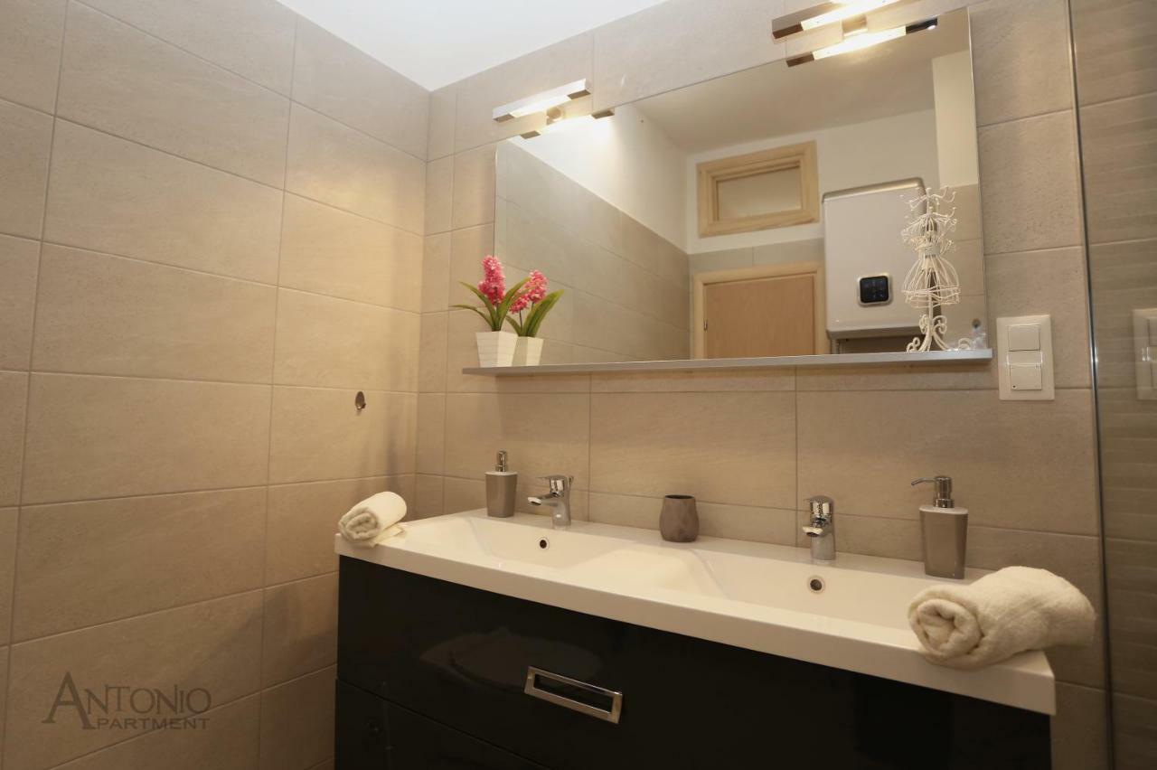 Antonio Apartment Šibenik Екстериор снимка