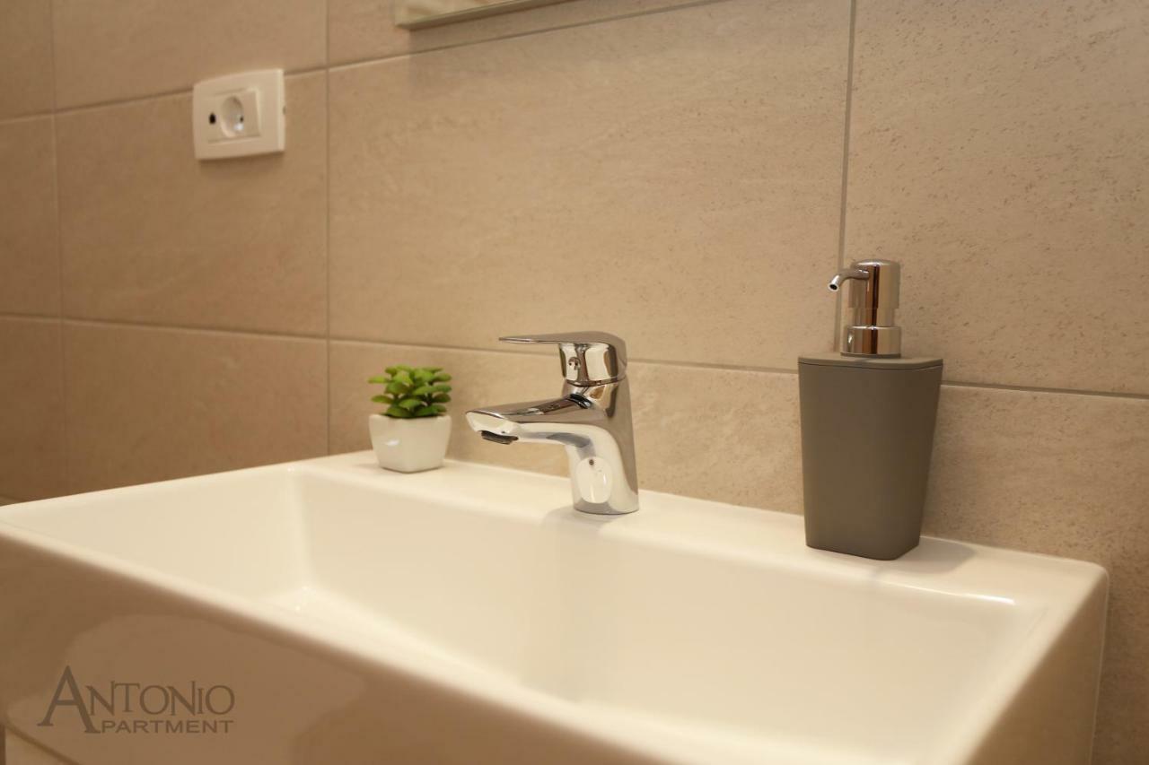 Antonio Apartment Šibenik Екстериор снимка